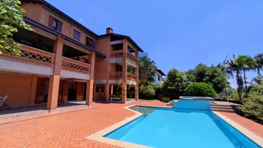Casa de Condomínio com 4 Quartos à venda, 650m² no Nova Fazendinha, Carapicuíba