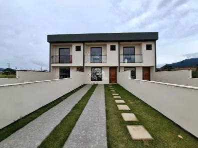 Casa com 2 Quartos à venda, 85m² no Areias do Meio, Governador Celso Ramos