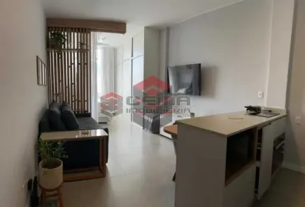 Kitnet à venda, 37m² no Copacabana, Rio de Janeiro