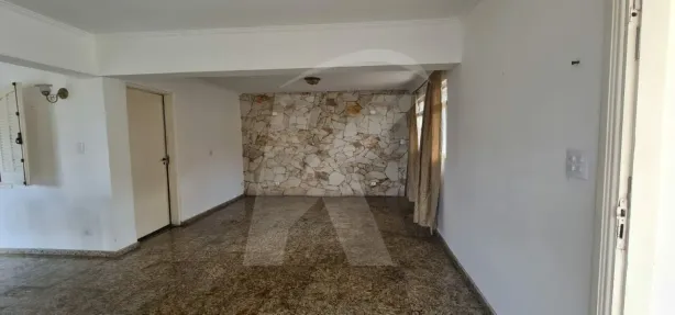 Casa com 4 Quartos para alugar, 203m² no Jardim Ibiratiba, São Paulo