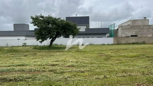Lote/Terreno à venda, 421m² no Jardim Botânico, Uberlândia