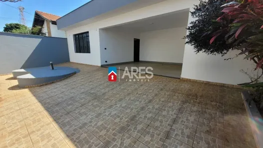 Casa com 3 Quartos para alugar, 143m² no Vila Omar, Americana