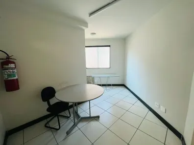 Sala Comercial para alugar, 135m² no Santo Agostinho, Belo Horizonte