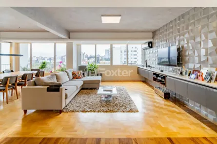 Apartamento com 3 Quartos à venda, 135m² no Independência, Porto Alegre