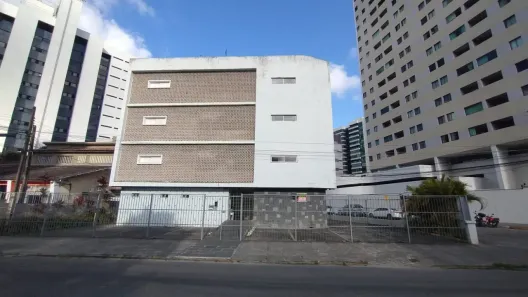 Kitnet para alugar, 25m² no Madalena, Recife