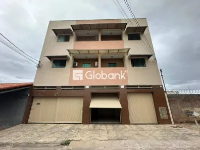 Apartamento com 2 Quartos para alugar, 55m² no Alice Maia, Montes Claros