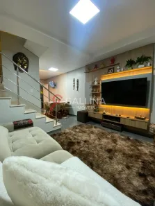 Casa com 2 Quartos para alugar, 80m² no São José, Canoas