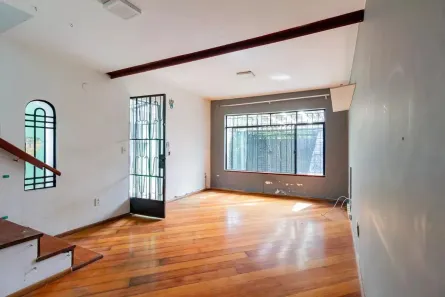 Casa com 2 Quartos à venda, 130m² no Campo Belo, São Paulo