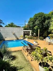Casa com 3 Quartos à venda, 360m² no Buraquinho, Lauro de Freitas