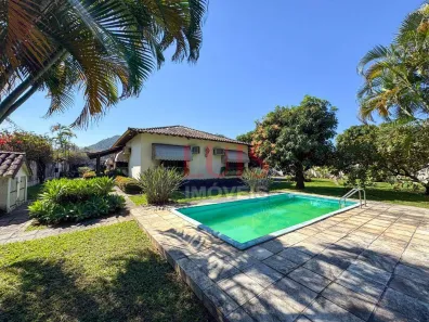 Casa com 3 Quartos à venda, 280m² no Piratininga, Niterói