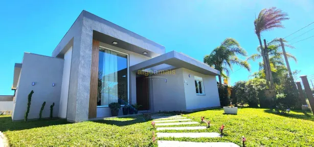 Casa com 3 Quartos à venda, 210m² no XANGRI-LÁ, Xangri-lá