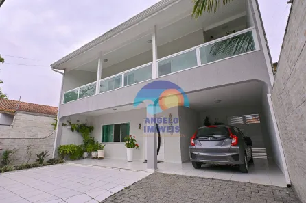 Sobrado com 5 Quartos à venda, 300m² no Bal Stella Maris, Peruíbe