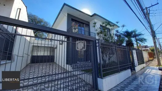 Casa com 4 Quartos à venda, 389m² no Nossa Senhora das Dores, Santa Maria