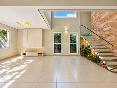 Casa de Condomínio com 3 Quartos para alugar, 240m² no Vila Marieta, Campinas