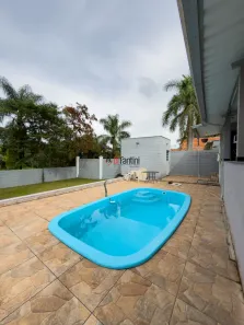 Fazenda/Sítio com 3 Quartos à venda, 1400m² no Centro, Limeira