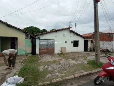 Casa com 6 Quartos à venda, 800m² no Marquês, Teresina