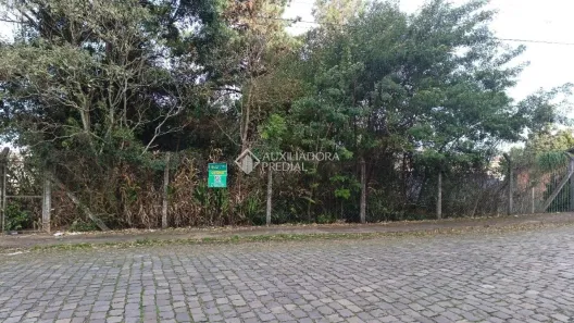 Lote/Terreno à venda, 681m² no Petrópolis, Caxias do Sul