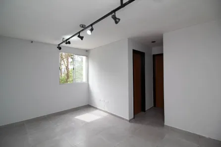 Apartamento com 2 Quartos para alugar, 48m² no Vila Galvão, Guarulhos