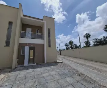 Casa de Condomínio com 3 Quartos à venda, 67m² no Passaré, Fortaleza