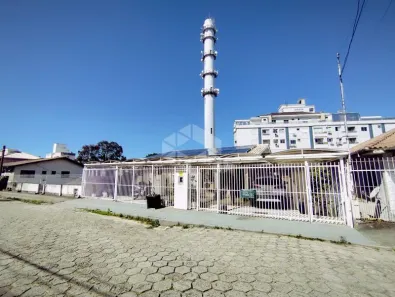 Apartamento com 1 Quarto para alugar, 35m² no Capoeiras, Florianópolis