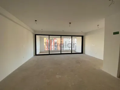 Apartamento com 3 Quartos para alugar, 130m² no Cambuí, Campinas