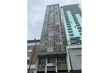 Sala Comercial à venda, 32m² no Centro, Juiz de Fora