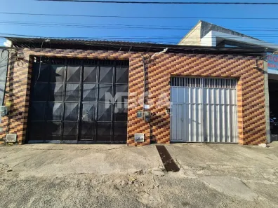 Casa com 3 Quartos para alugar, 90m² no Serrinha, Fortaleza