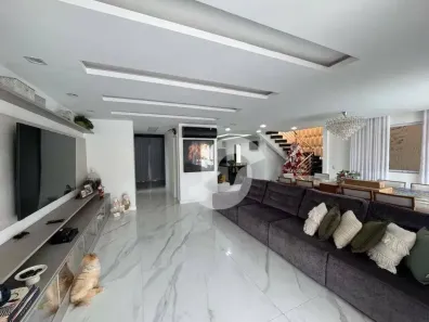 Casa de Condomínio com 3 Quartos à venda, 340m² no Rio do Ouro, Niterói