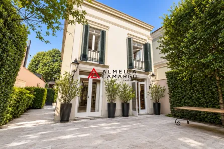 Casa com 3 Quartos à venda, 380m² no Jardim Europa, São Paulo