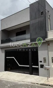 Sobrado com 3 Quartos à venda, 174m² no Loteamento Villa Branca, Jacareí
