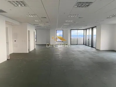 Sala Comercial para alugar, 250m² no Cidade Mãe do Céu, São Paulo