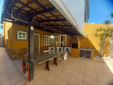 Casa com 3 Quartos à venda, 123m² no Terra Firme, Rio das Ostras