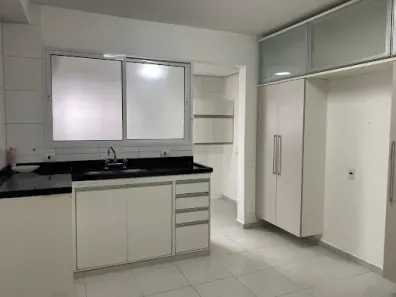 Apartamento com 3 Quartos para alugar, 124m² no Parque Monte Líbano, Mogi das Cruzes