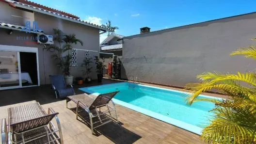Casa com 5 Quartos à venda, 156m² no Córrego Grande, Florianópolis