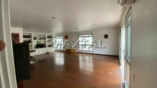 Apartamento com 3 Quartos para alugar, 200m² no Santa Cecília, São Paulo