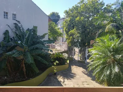 Casa com 3 Quartos à venda, 222m² no Chácara das Pedras, Porto Alegre