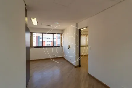 Sala Comercial para alugar, 50m² no Moema, São Paulo