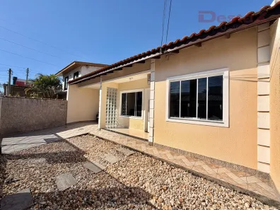 Casa com 3 Quartos à venda, 200m² no Madri, Palhoça