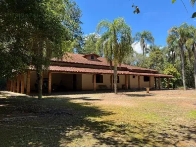 Fazenda/Sítio com 4 Quartos à venda, 16113m² no , Piedade
