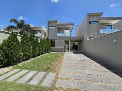 Casa de Condomínio com 4 Quartos para alugar, 170m² no Urucunema, Eusébio