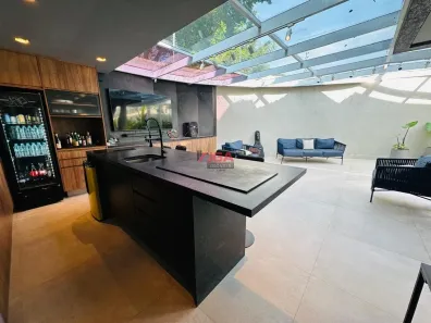 Casa de Condomínio com 3 Quartos à venda, 284m² no Jardim Prudência, São Paulo