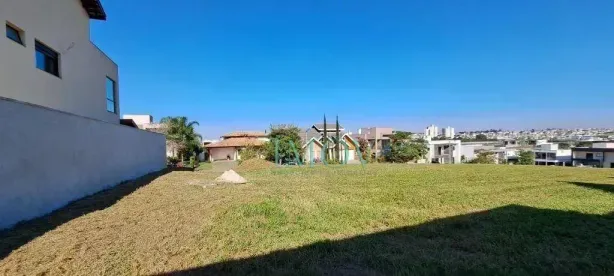 Lote/Terreno à venda, 700m² no Condomínio Reserva do Paratehy, São José dos Campos