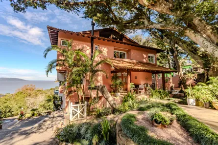 Casa de Condomínio com 3 Quartos para alugar, 179m² no Vila Conceição, Porto Alegre