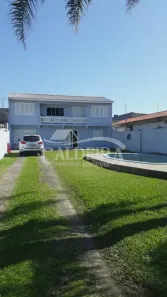 Sobrado com 3 Quartos à venda, 180m² no Tramandaí, Tramandaí