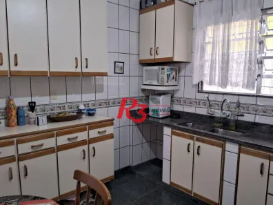 Sobrado com 3 Quartos à venda, 120m² no Saboó, Santos