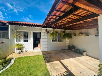 Casa com 2 Quartos à venda, 50m² no Botiatuva, Campo Largo