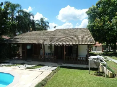 Fazenda/Sítio com 3 Quartos à venda, 270m² no Vila Salles, Atibaia