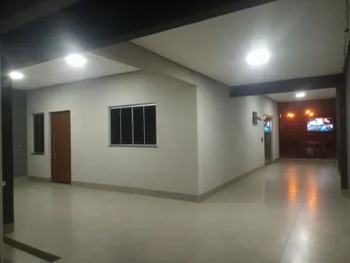 Casa com 2 Quartos à venda, 180m² no Loteamento Residencial Flor-de-Lis, Cuiabá