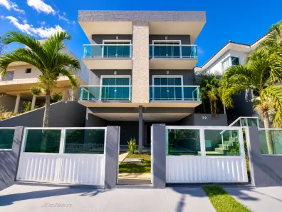 Casa de Condomínio com 4 Quartos à venda, 330m² no Lagoa, Macaé