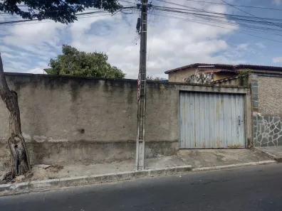 à venda, 360m² no Senhora das Graças, Betim